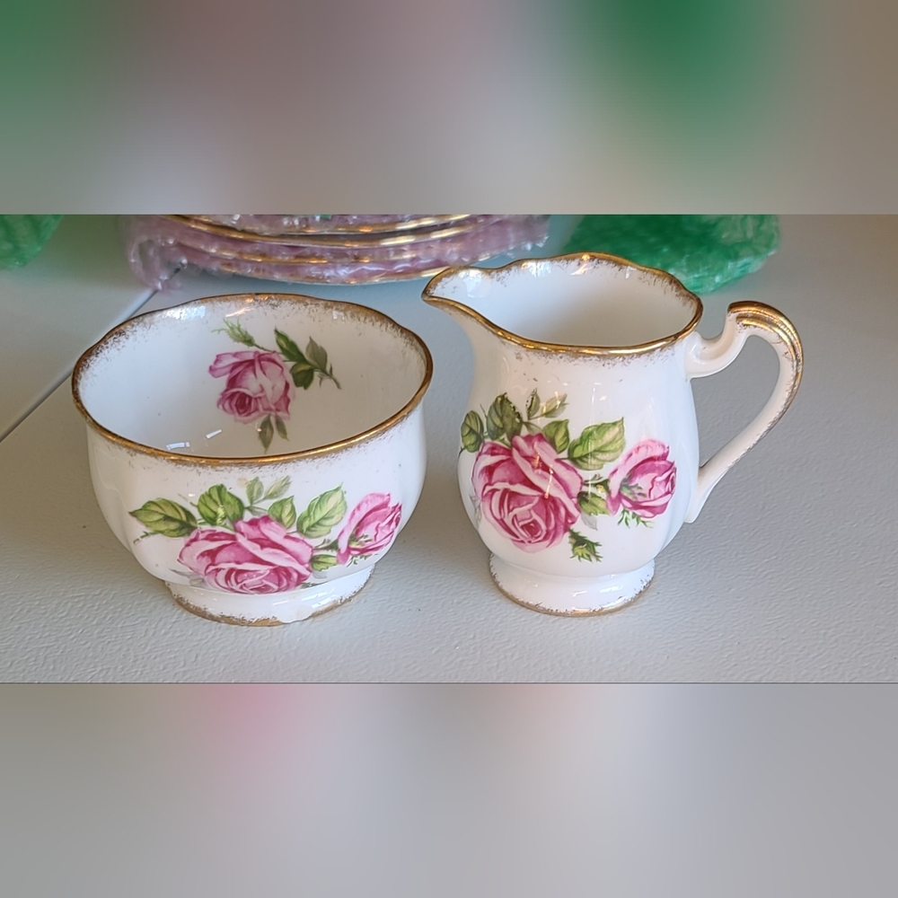 Vintage teacup & creamer